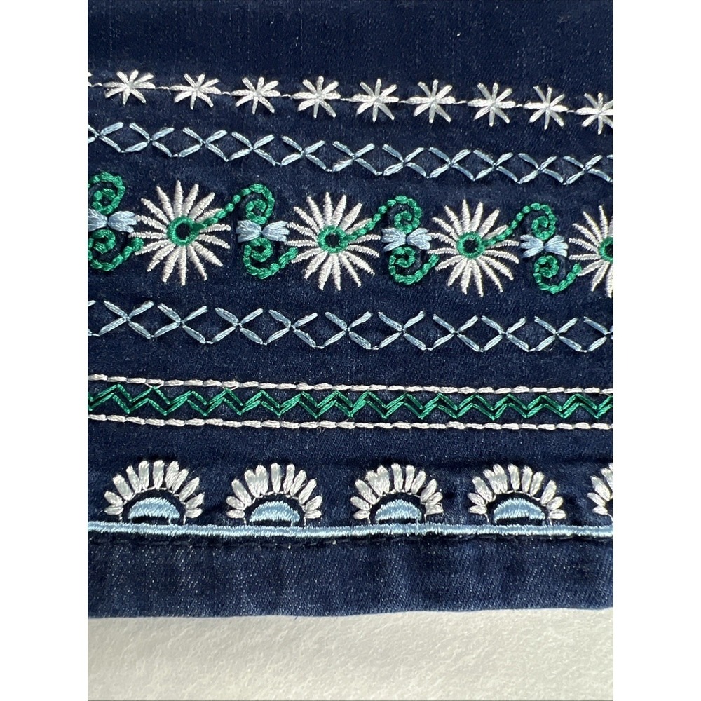 Allison Daley Womens Capri Pants 24W Floral Hem Pull-On Stretch Dk. Indigo F19 - Picture 15 of 16